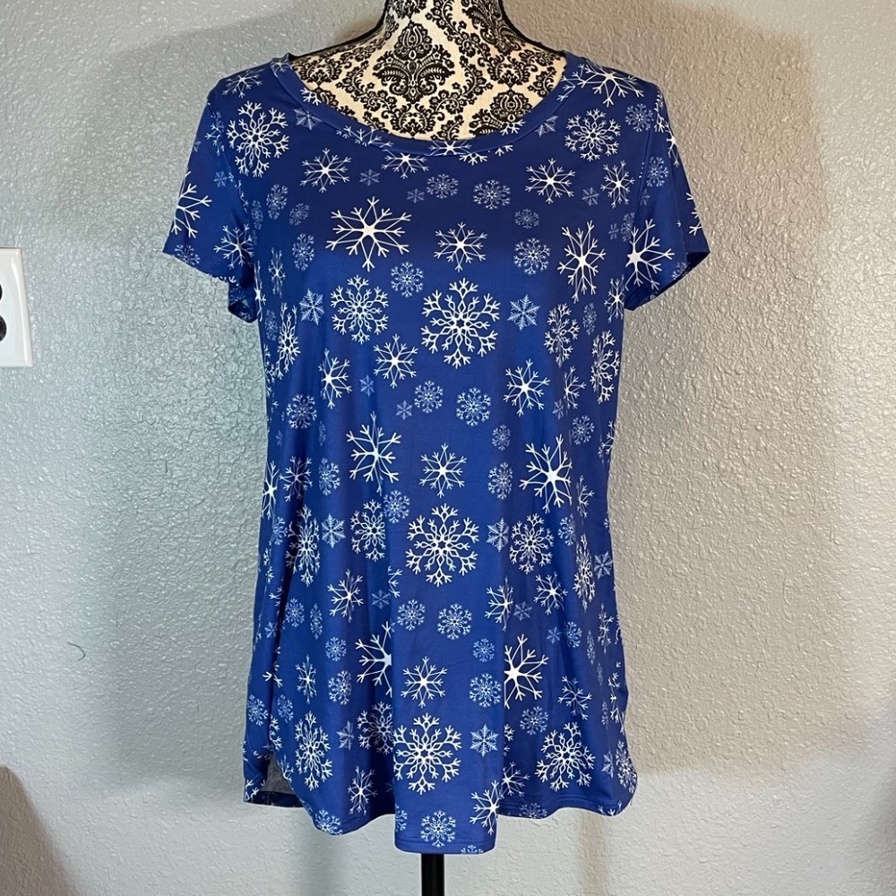 Snowflake Holiday t shirt